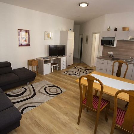 Flo & Co Apartamento Weissenkirchen in der Wachau Exterior foto